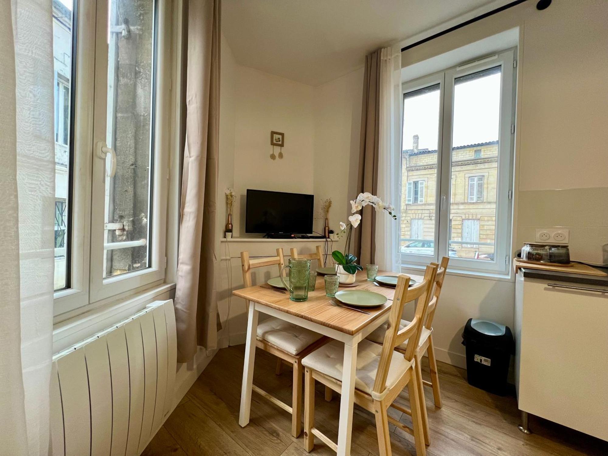 Appartement Cosy Hypercentre De Libourne Exterior foto
